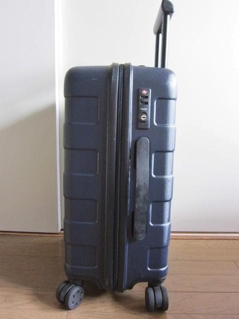 ま*き様 正規品 良品計画 機内持ち込み可 MUJI キャリーケース4輪 ダブル