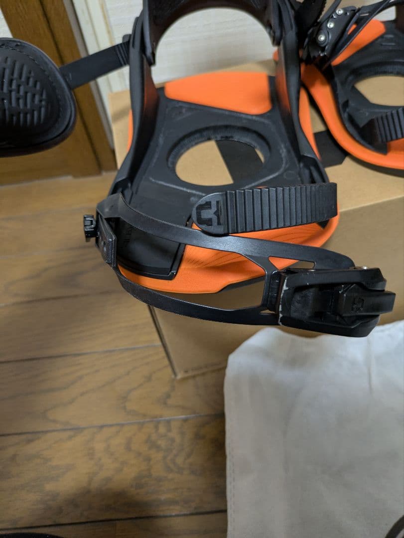 UNION ULTRA ブラック/オレンジ M　22-23　ビンディング