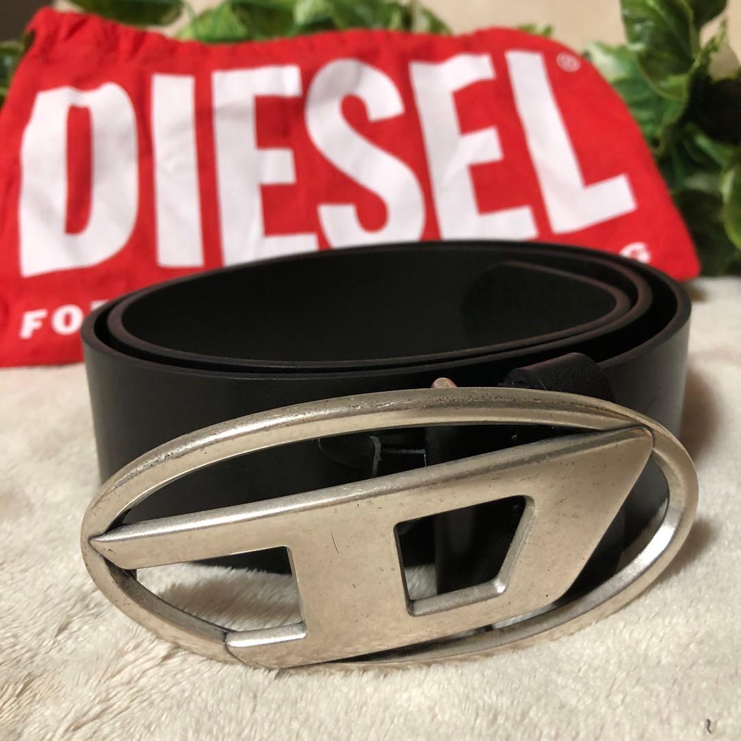美品　DIESEL ディーゼル　ブラックベルト オーバルバックル　レザー　黒