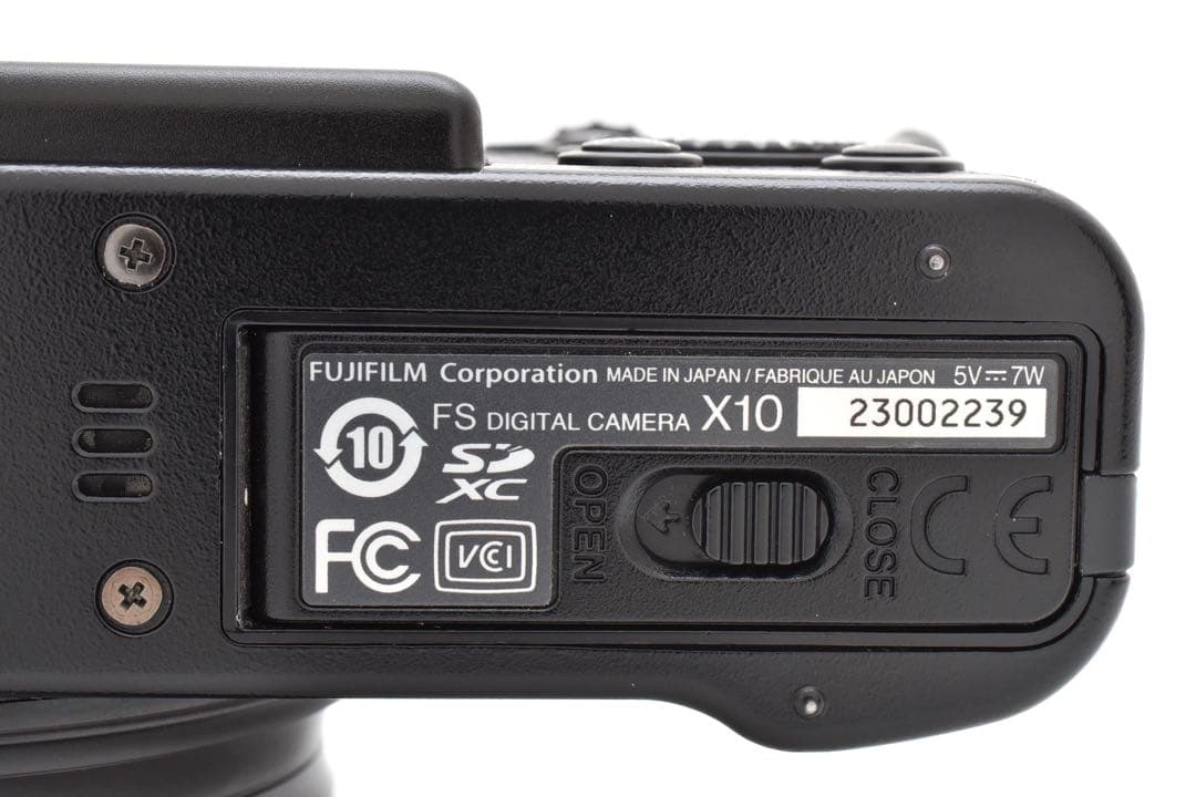 【美品】フジフィルム FUJIFILM X10