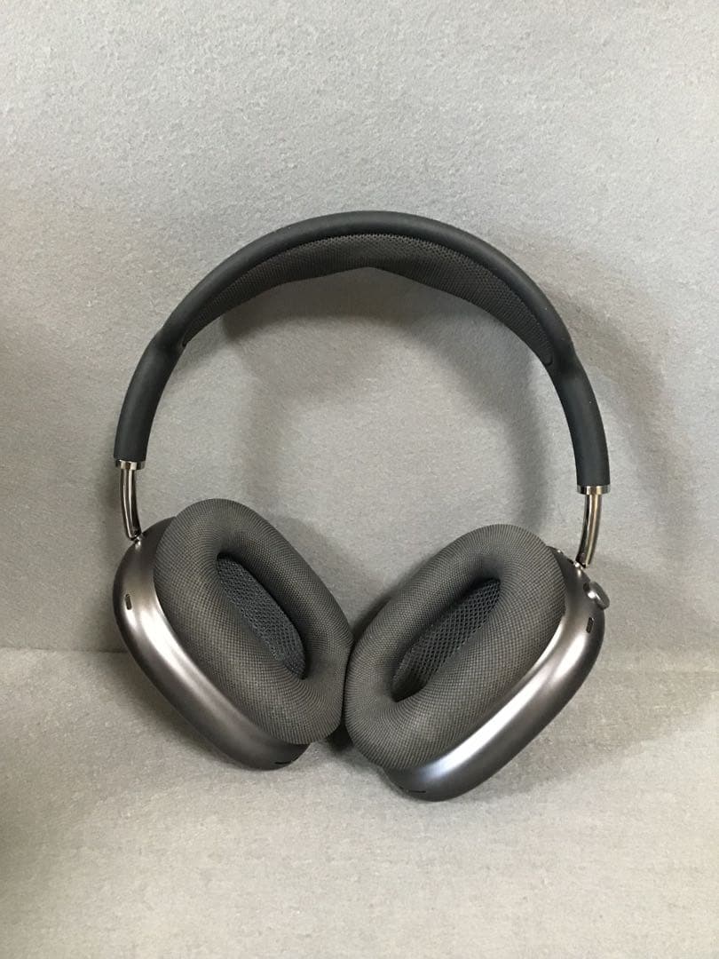 美品　AirPods Max ブルートゥースヘッドホン ミッドナイト色