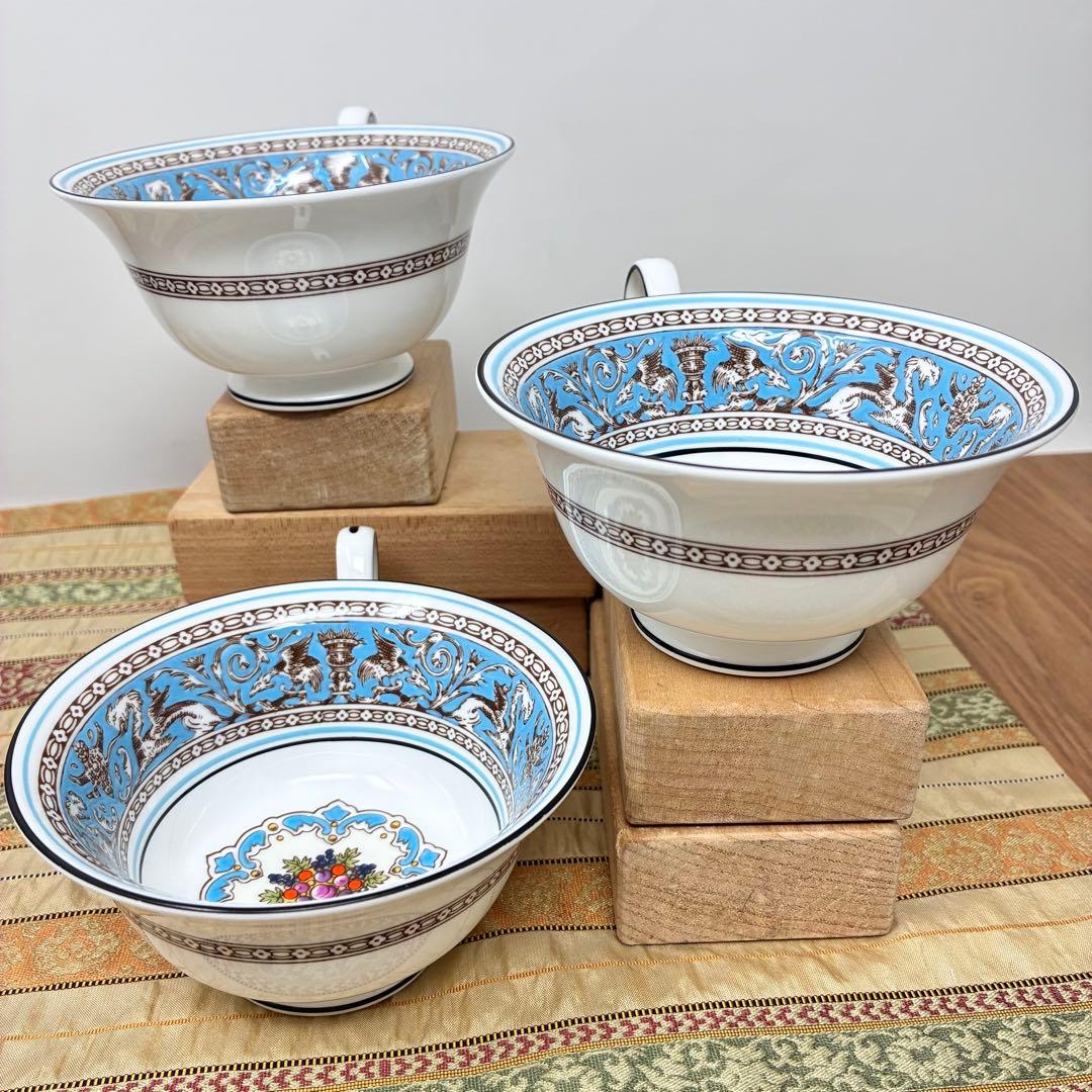 黒壺　ウェッジウッド フロレンティーンターコイズ カップ＆ソーサー　3客セット