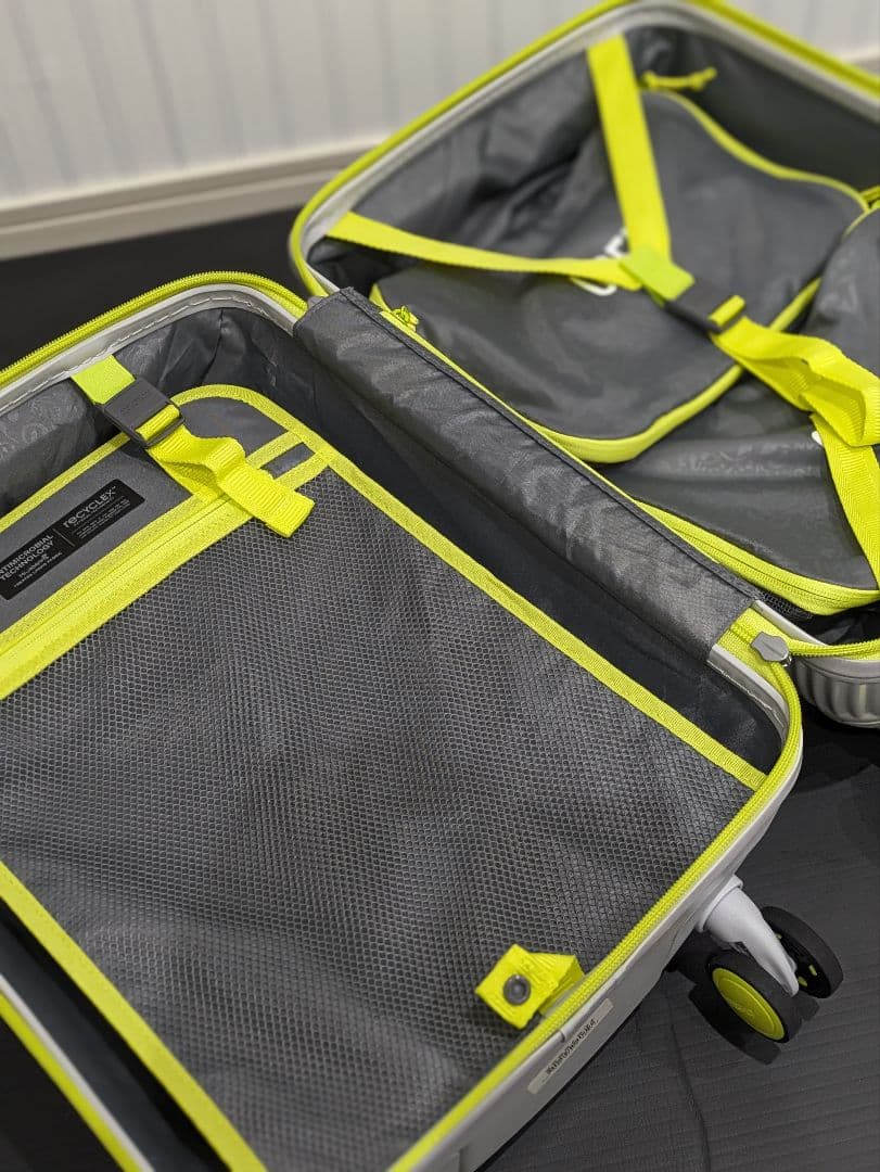 最終【 美品 】 アメリカンツーリスター　スーツケース 52cm