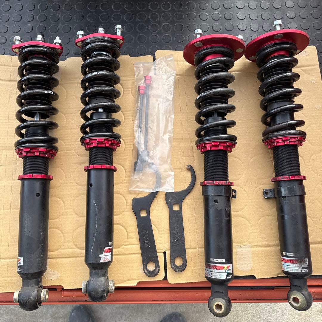 ２１０クラウン他　車高調　BLITZ 値下げしました！ バネレート載せました。