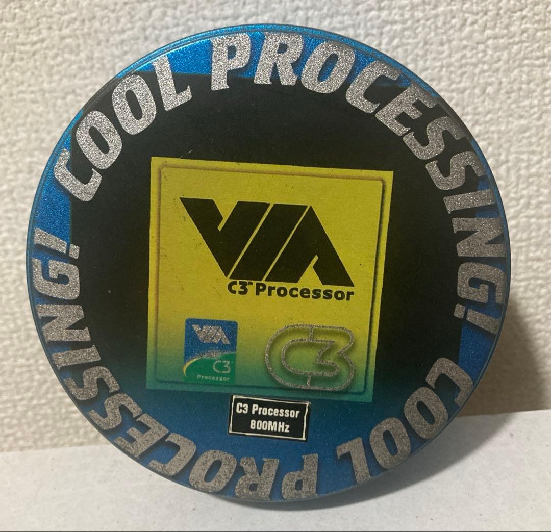 レア珍品！VIA C3 800MHzプロセッサ + クーラー 缶ケース付き