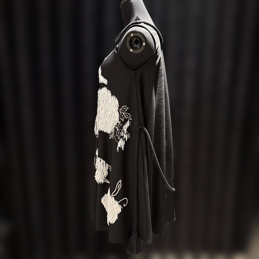 LANVINランバン フラワー刺繍 ビーズ ひざ丈ワンピース 個性的