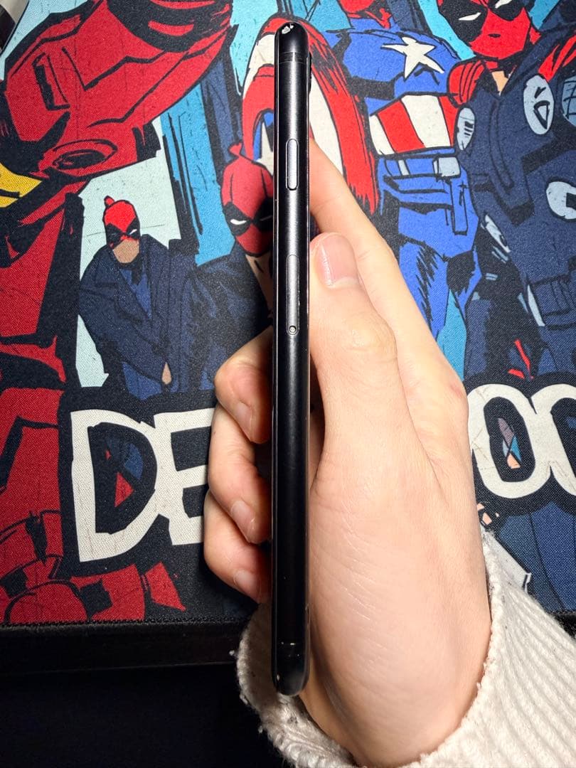 iPhone se2 64GB ブラックsimフリー