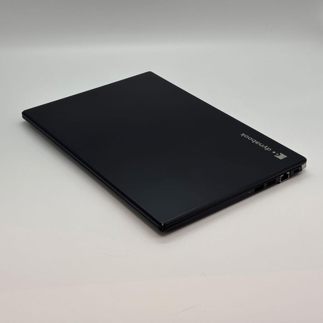 Windowsノート本体 dynabook G83/FP Core i5-10210U 8G/256G 1