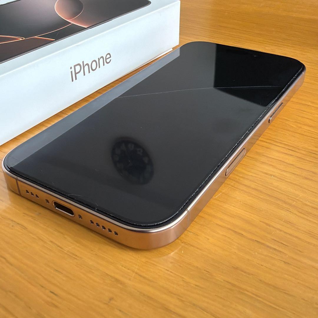 【US版・美品】iPhone16 Pro 256GB デザートチタニウム