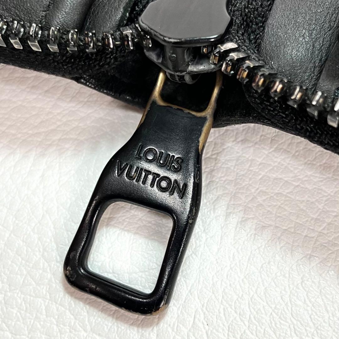 ルイヴィトン ジッピーウォレット ヴェルティカル シャドウ モノグラム RFID