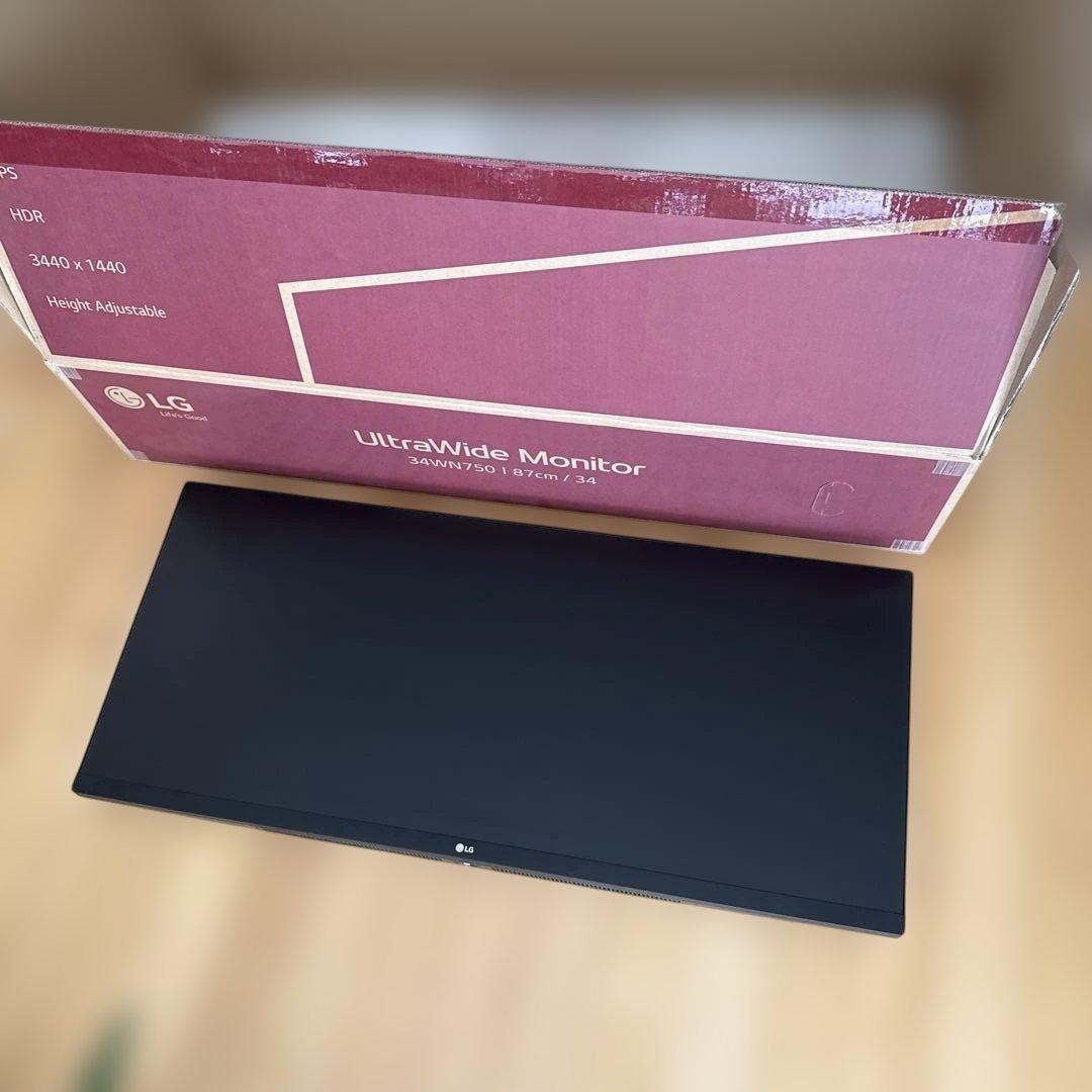 LG ウルトラワイドモニター　34インチ　34WN750-B