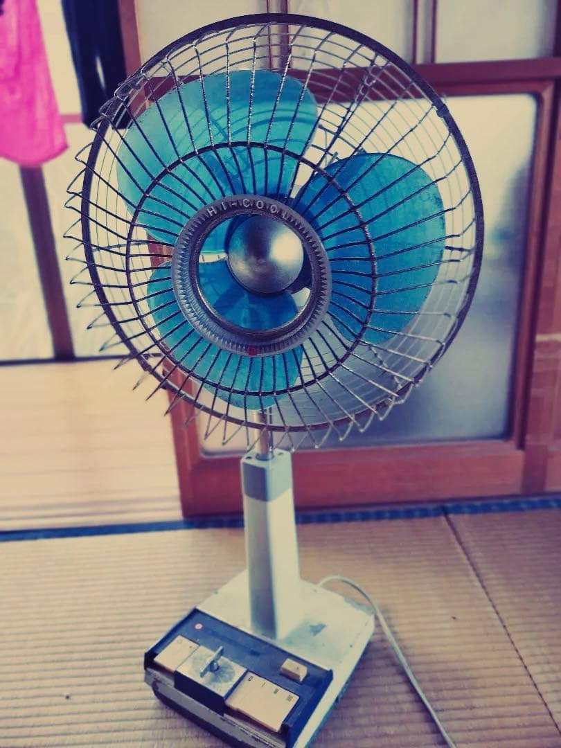 昭和のレトロ扇風機
