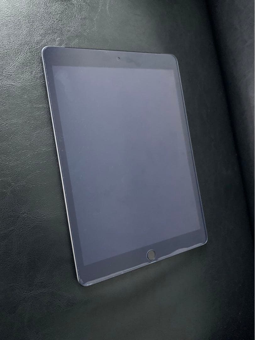 Apple iPad (第9世代) 256GB Wi-Fi + Cellular