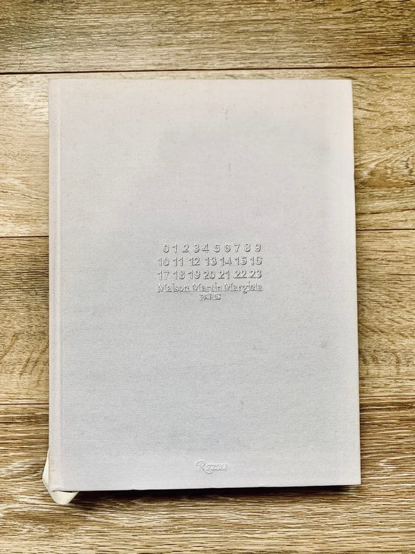 Martin Margielaマルジェラ写真集アーティザナル