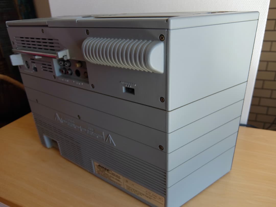 BOSE ボーズCDラジカセ AW-1D カセット可動、ラジオ受信可、CDやや難