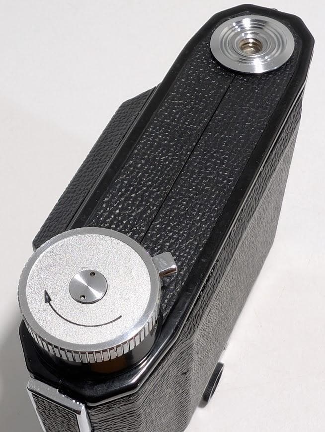 【整備済】KONICA 小西六 Pearl Ⅲ 蛇腹 中判フィルムカメラ