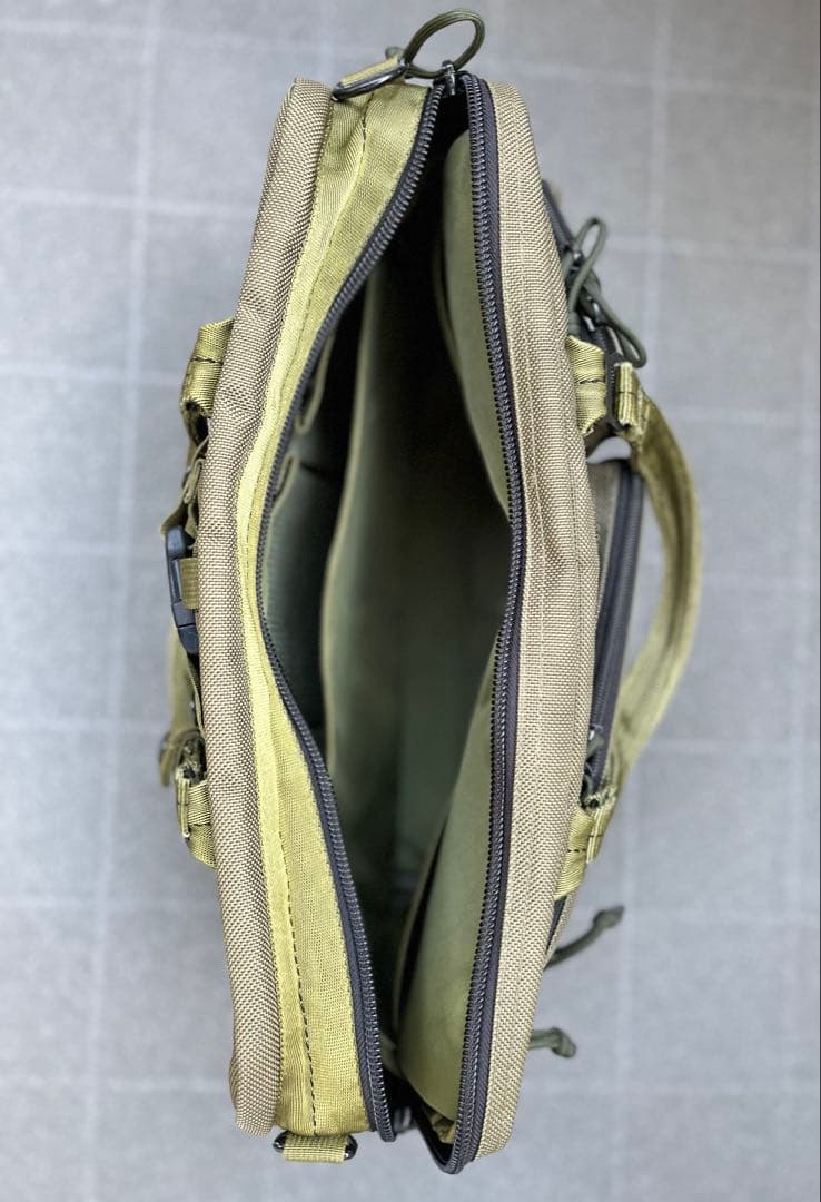 BRIEFING B4 LINER レンジャーグリーン廃盤品 カーキ