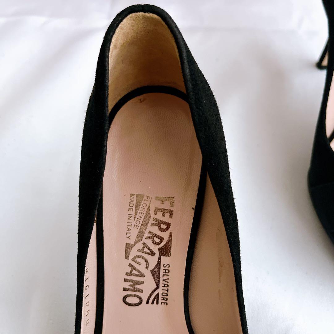 美品 箱 付属品付 フェラガモ ヴァラリボン オープントゥパンプス 23.5 黒