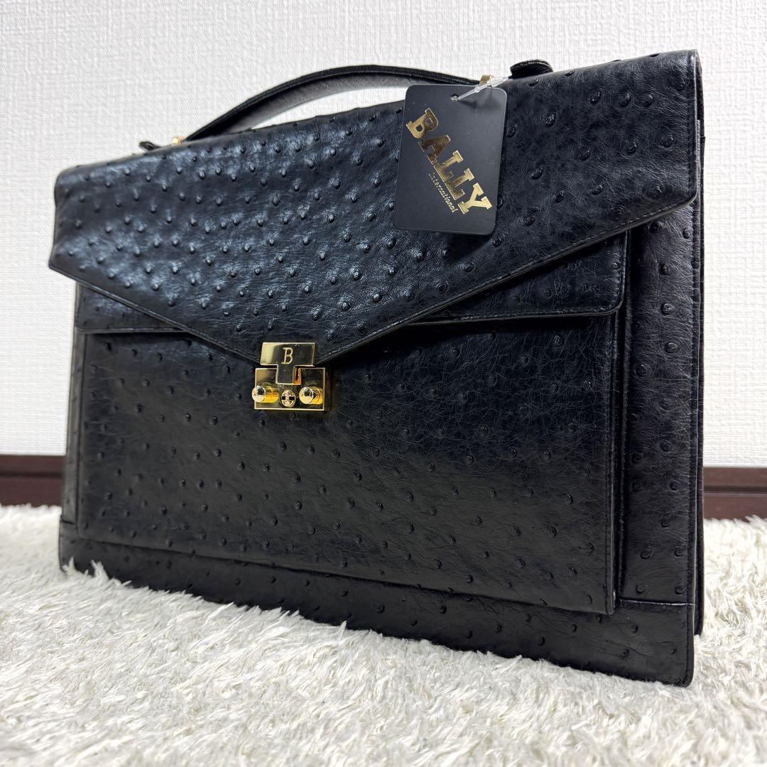 タグ付き　極美品　定価58万　バリー　オーストリッチ　ビジネスバッグ　A4収納
