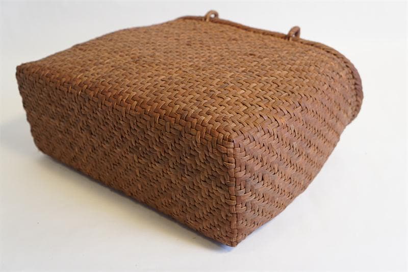 山葡萄　籠　カゴ　かごバック　やまぶどう 細ひご 中布と内ポケット付き