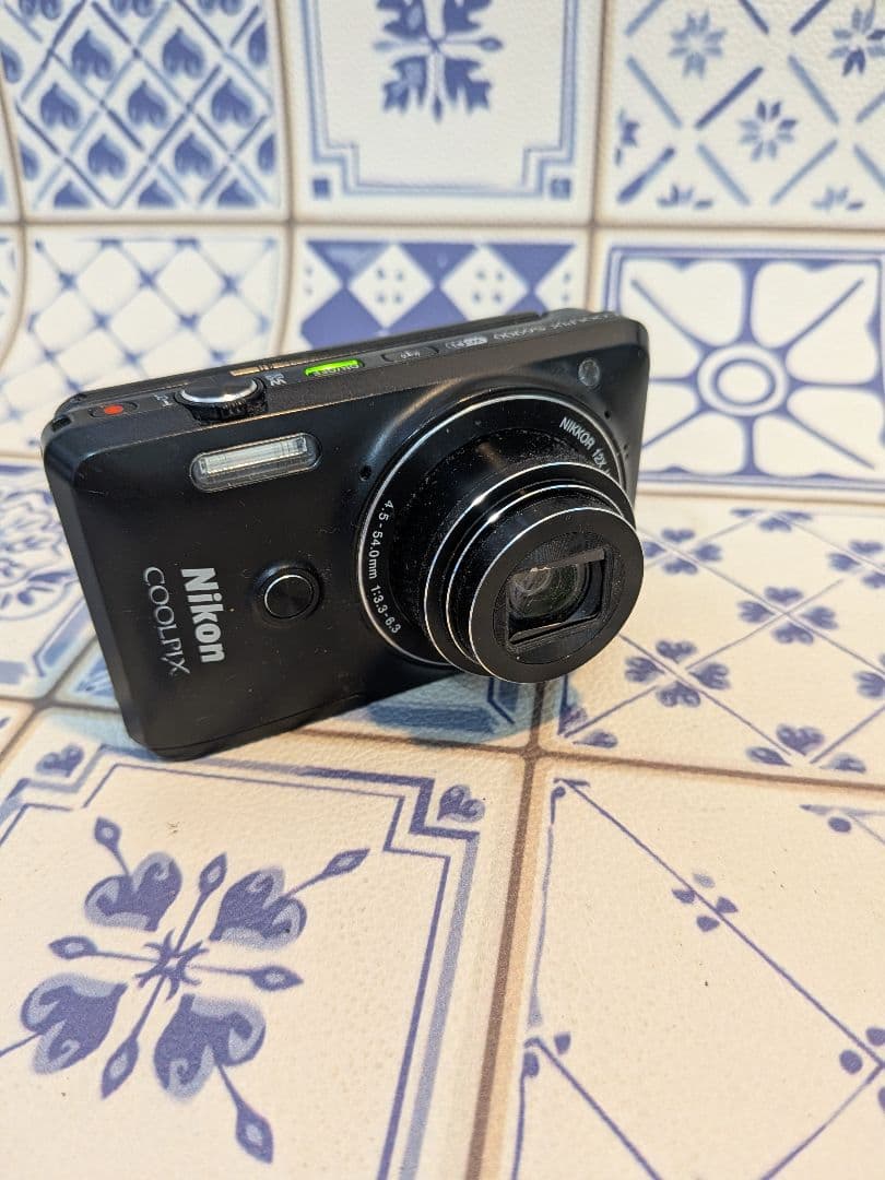 NIKON COOLPIX S6900 コンパクトデジタルカメラ