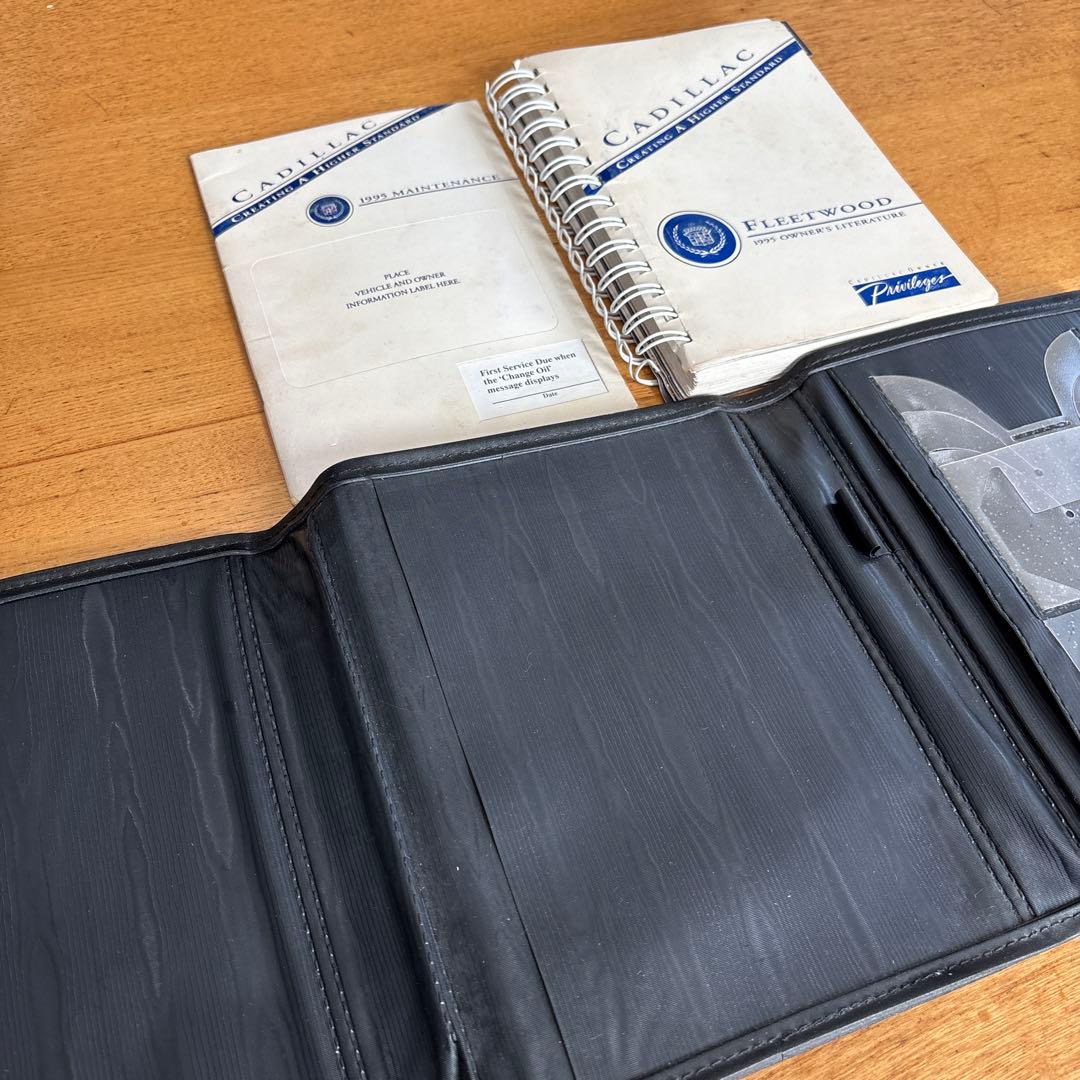 1995年Cadillac Freetwood ブロアムオーナーズマニュアル