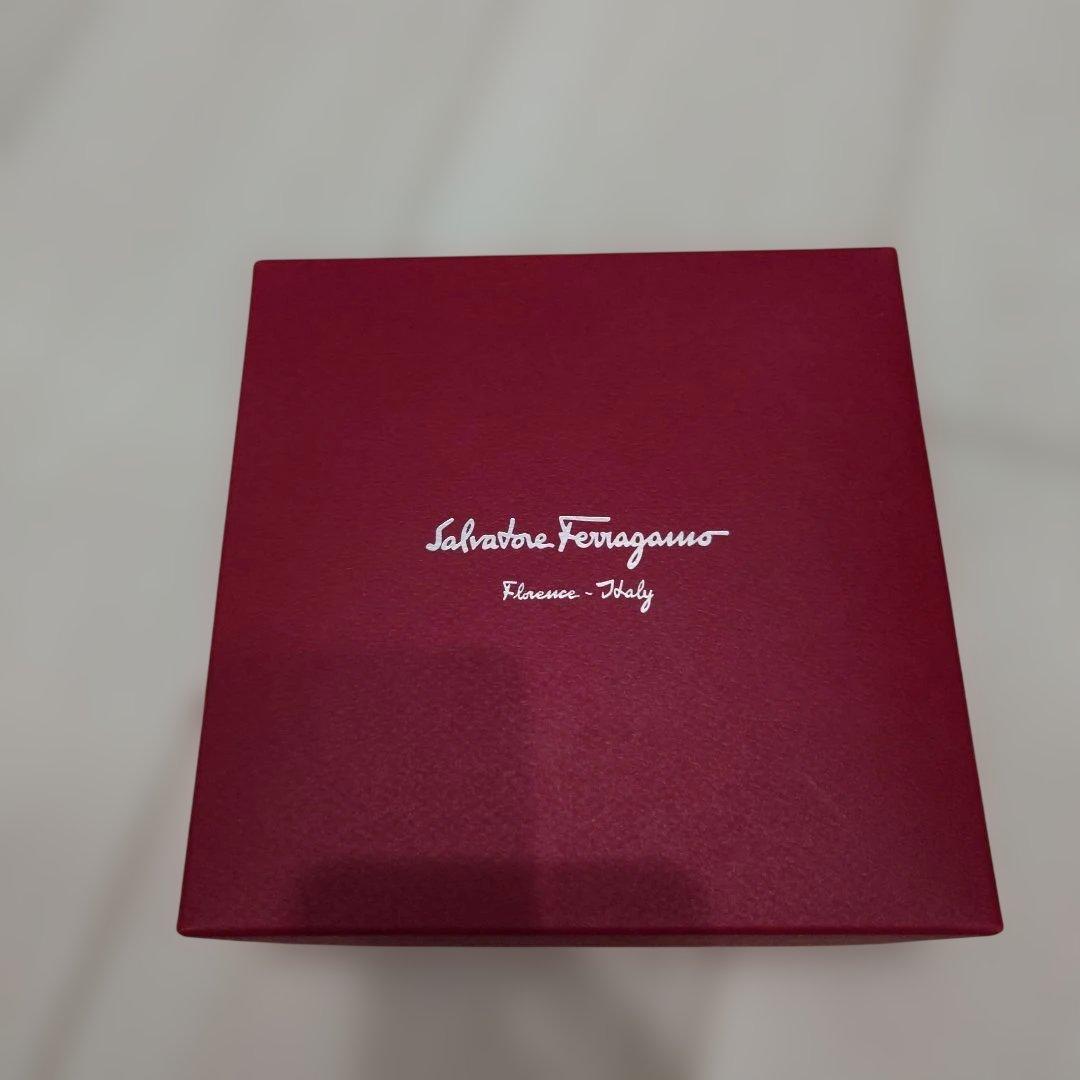 Ferragamo フェラガモ ガンチーニ　マッドグレーバックル　黒レザーベルト