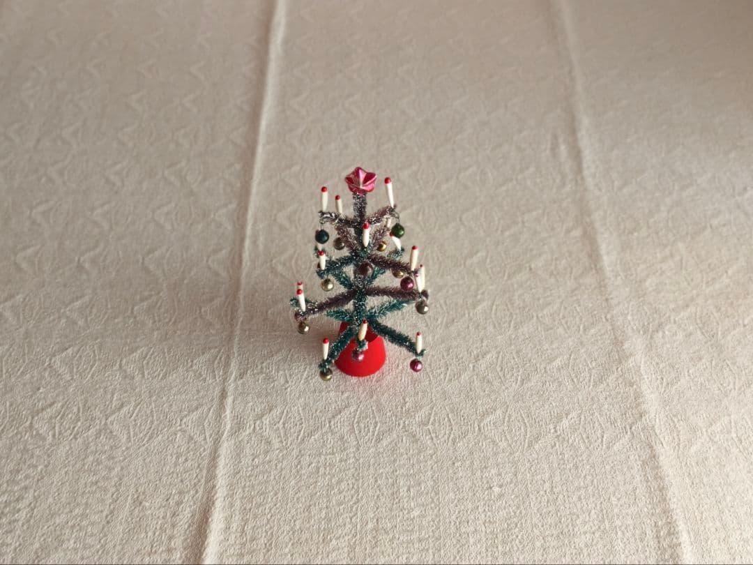 * vintage tree ✵* 星のツリートップのついた クリスマスツリー