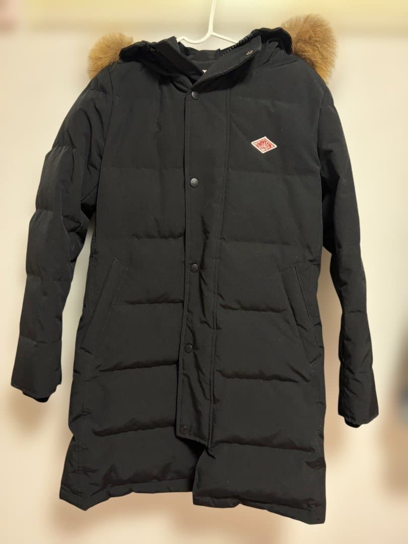 美品　DANTON フード付きブラックダウンジャケット