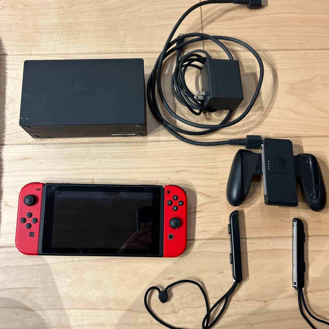 Nintendo Switch マリオオデッセイ本体