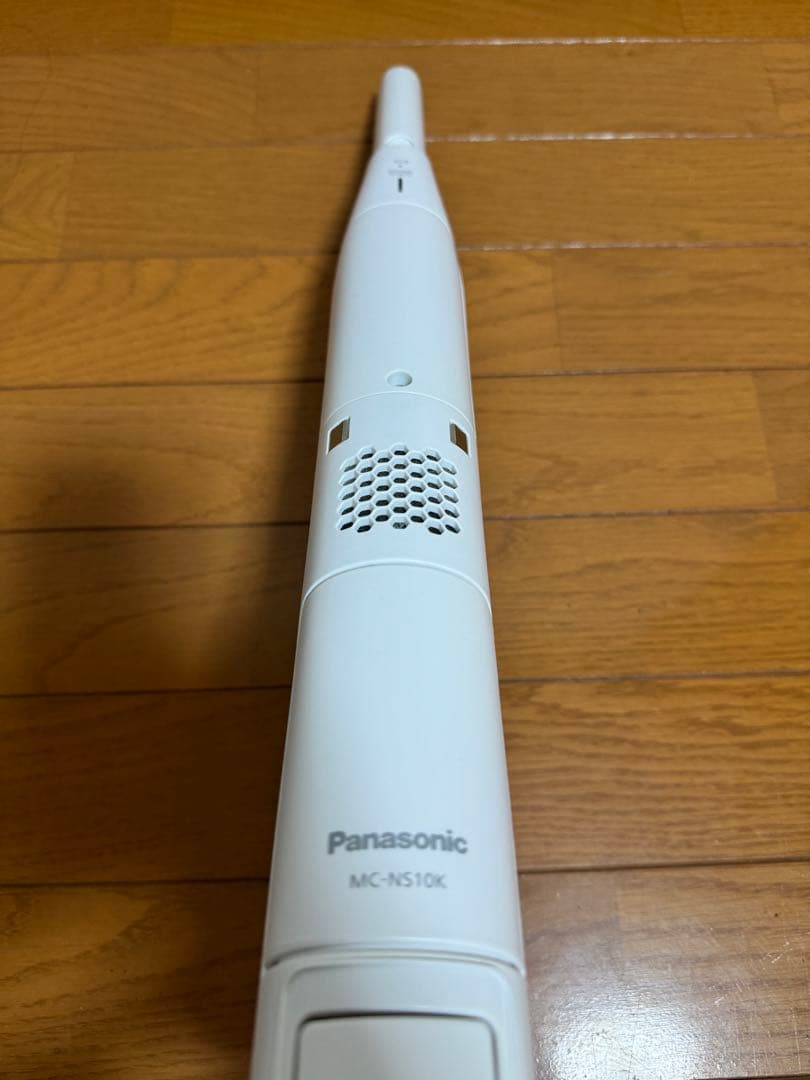Panasonic コードレス 掃除機 MC-NS10K 23年製