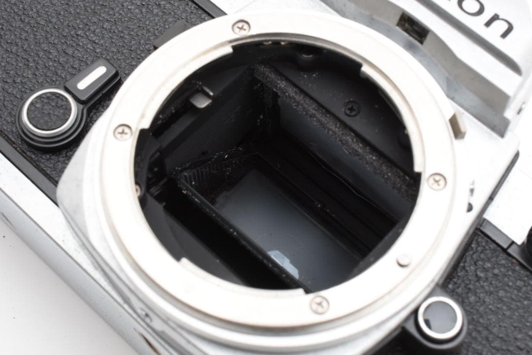 ★各部モルト張り替え済・美品★ ニコン Nikon FM ボディ #18920