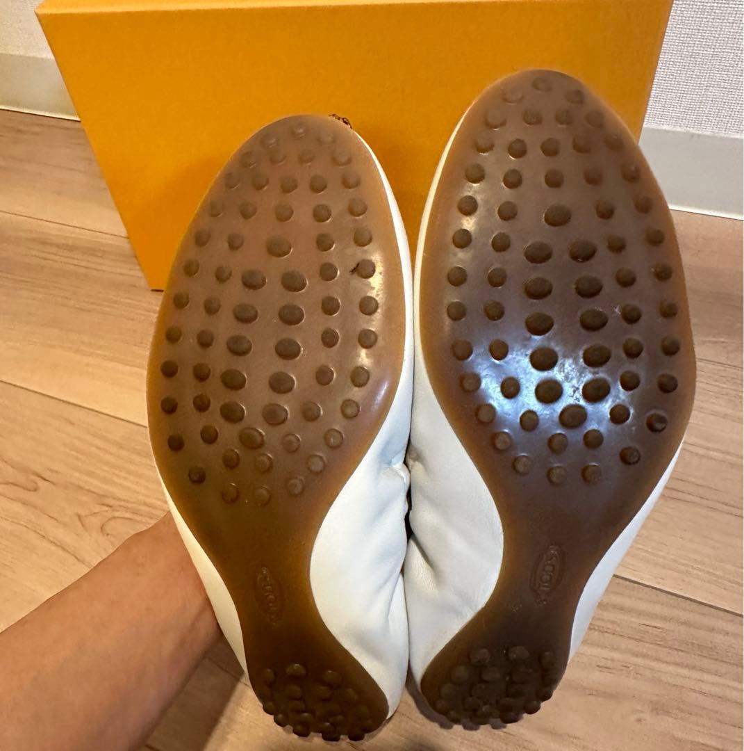 Tod's レザー バレリーナ ホワイト トッズ