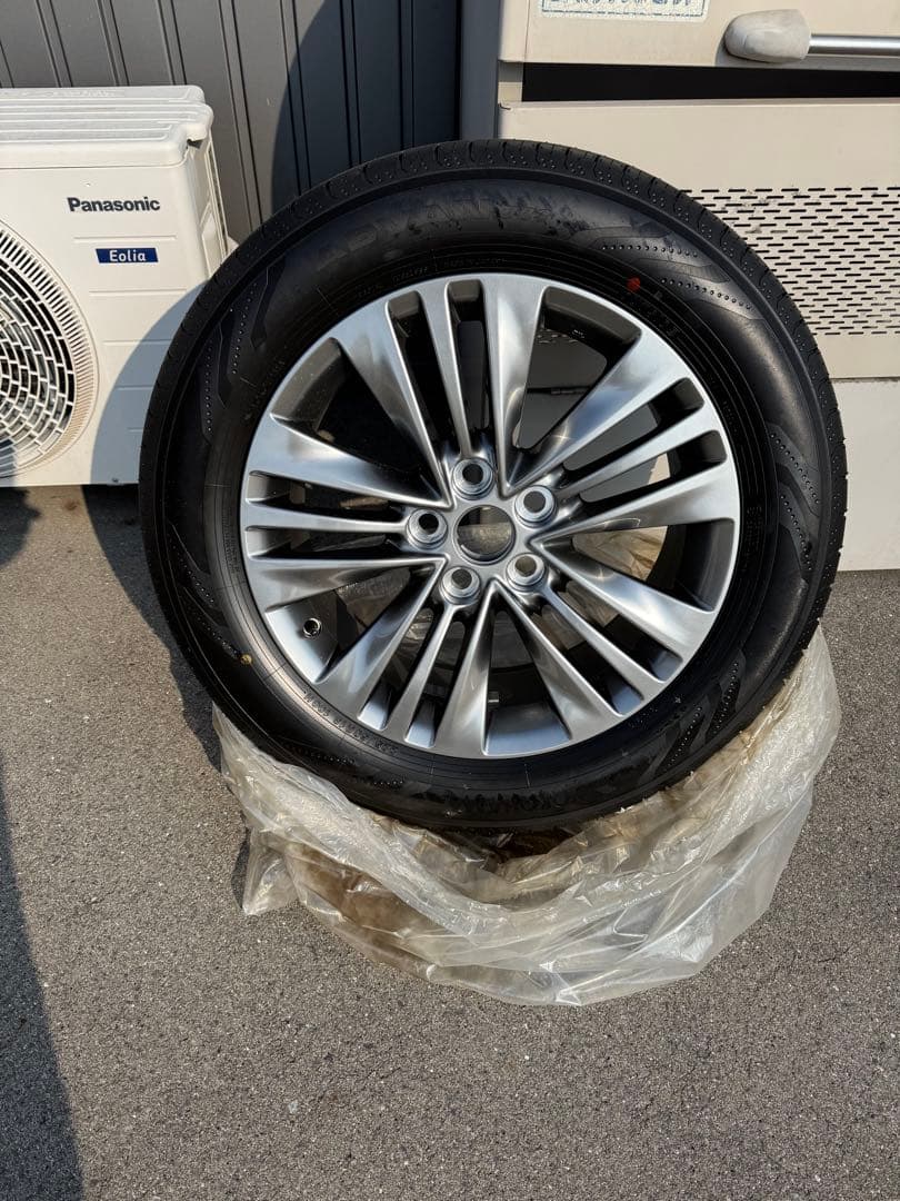 アルファード40系 18インチ 純正タイヤホイールセット