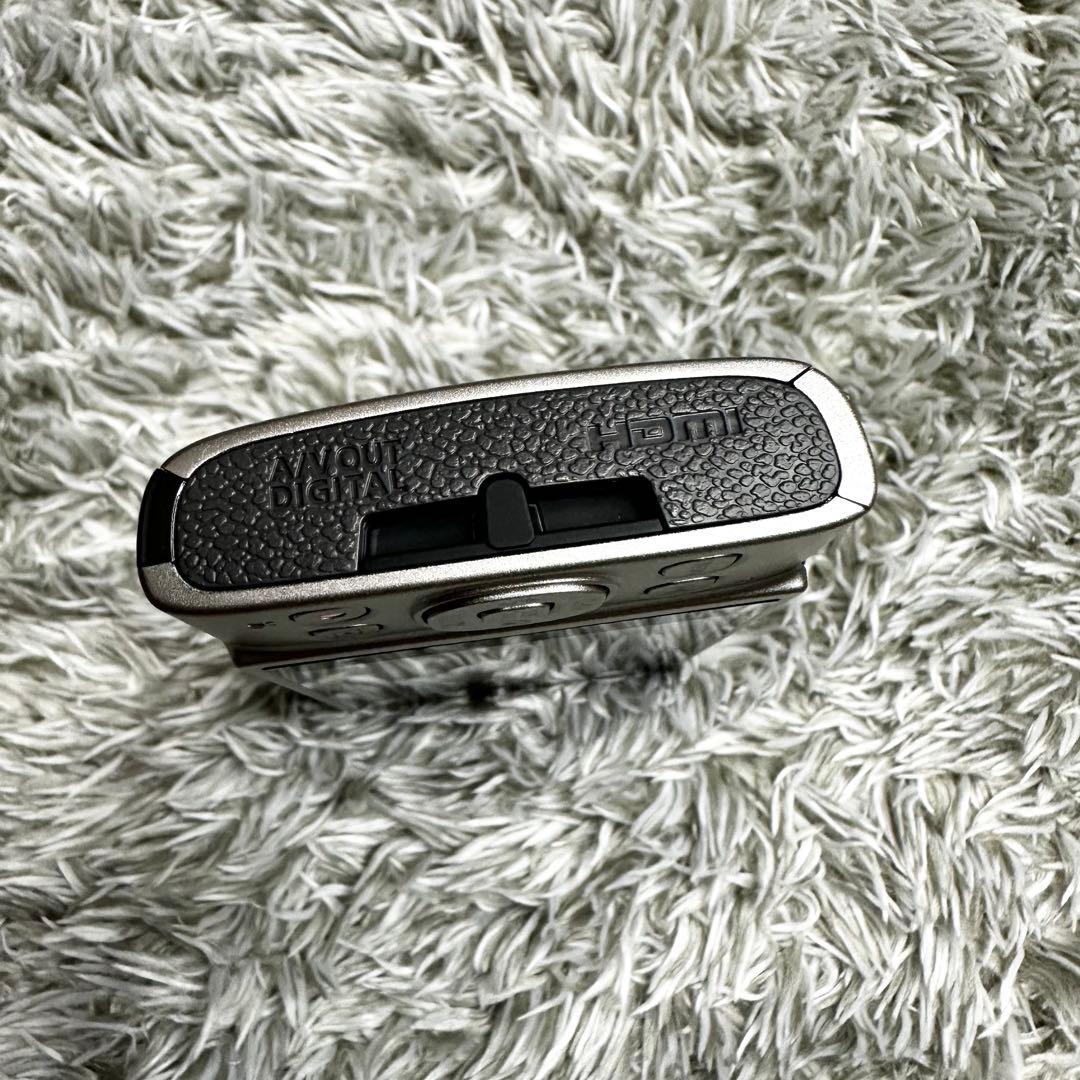 【極美品】Canon IXY 650 シルバー コンパクトデジタルカメラ