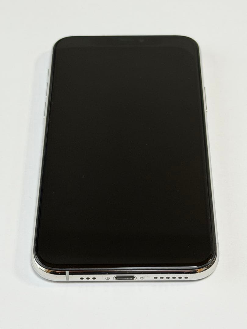 iPhone 11 Pro 256GB シルバー　初期化済み