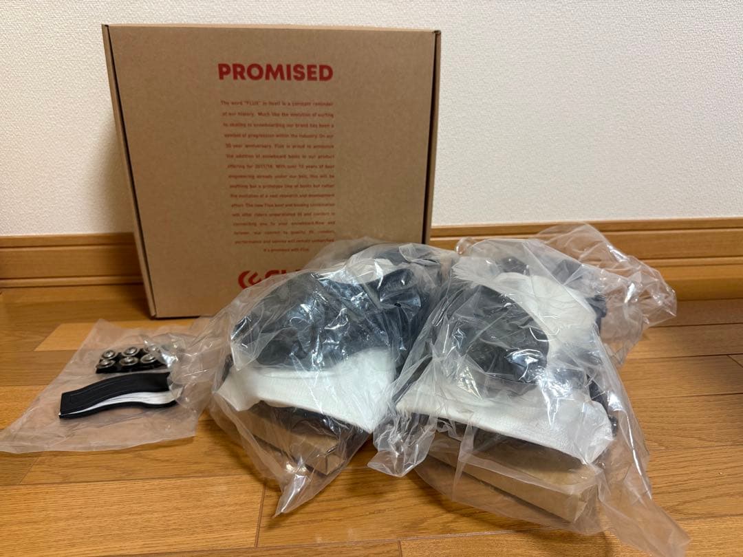 スノーボード FLUX XF WHITE / BLACK