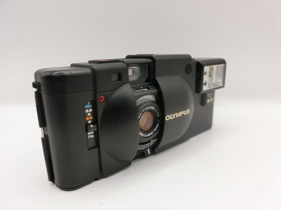【完動品】 オリンパスOLYMPUS XA初代+A11フィルムカメラ動作確認済み
