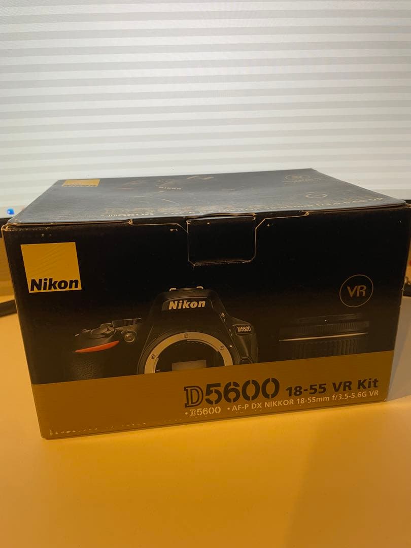 デジタルカメラ Nikon D5600 18-55 VR Kit
