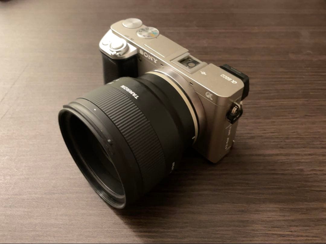 SONY α6000 + TAMRON 20mm F2.8