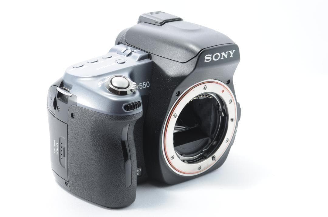 お子様の成長記録に❤️SONY α550✨届いてすぐ使えてスマホに転送可能