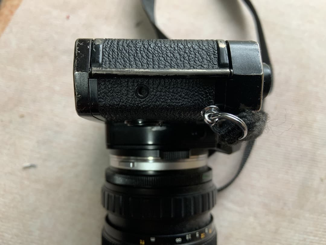 OLYMPUS OM-4 Ti 一眼レフカメラ　チタン