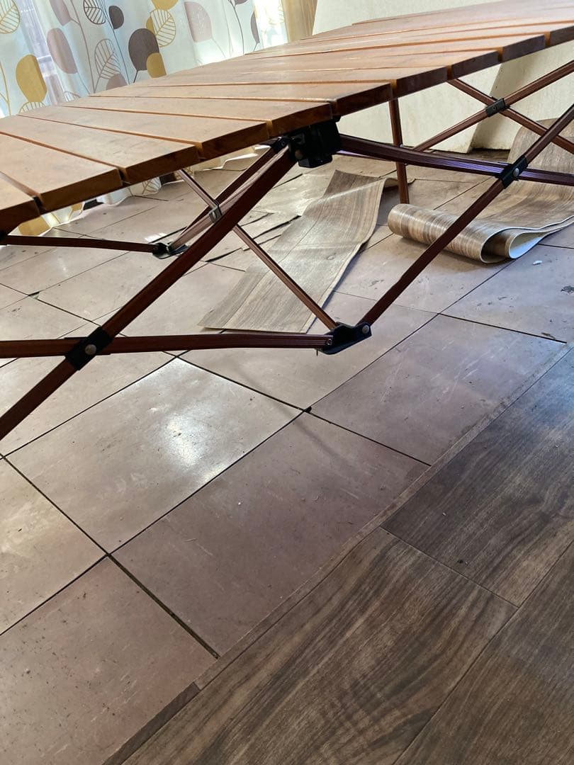 Coleman 折りたたみ木製テーブル