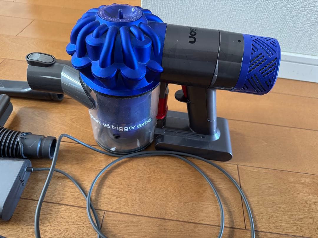 Dyson V6 コードレスクリーナー 掃除機 本体 付属品セット