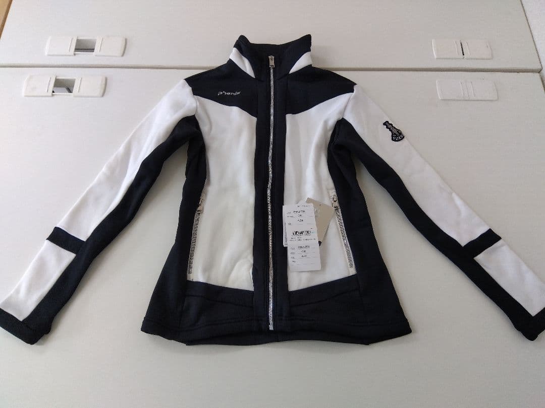 【新品】 phenix　スキーウェア　スノボウェア　レディース　f482