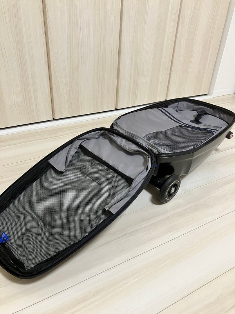 micro laggage マイクロラゲッジ キックボード付きキャリーケース