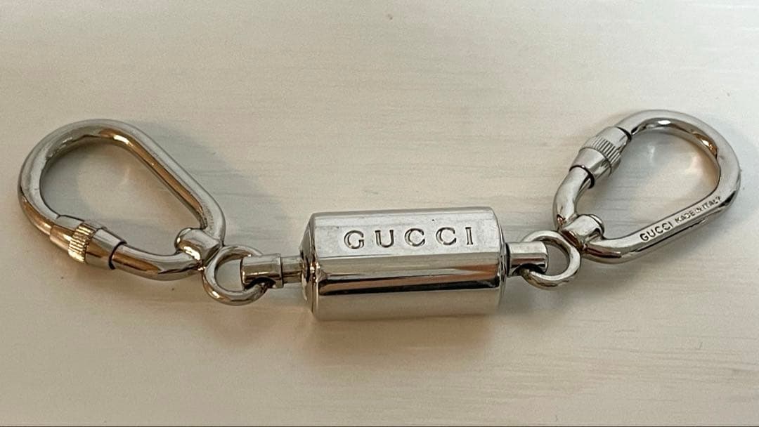 グッチ GUCCI キーホルダー　キーリング　カラビナ シルバー