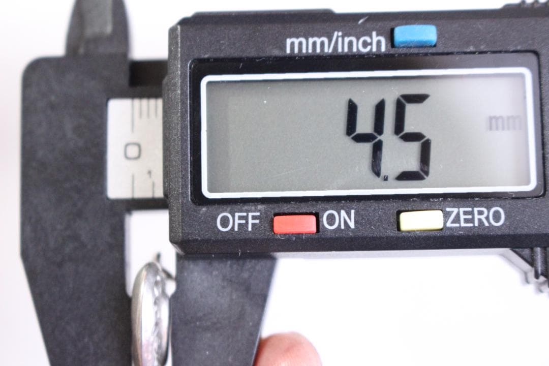 40s　スウィートハートジュエリー 　唐草 古着　渦巻　チャーム 波　NAVY