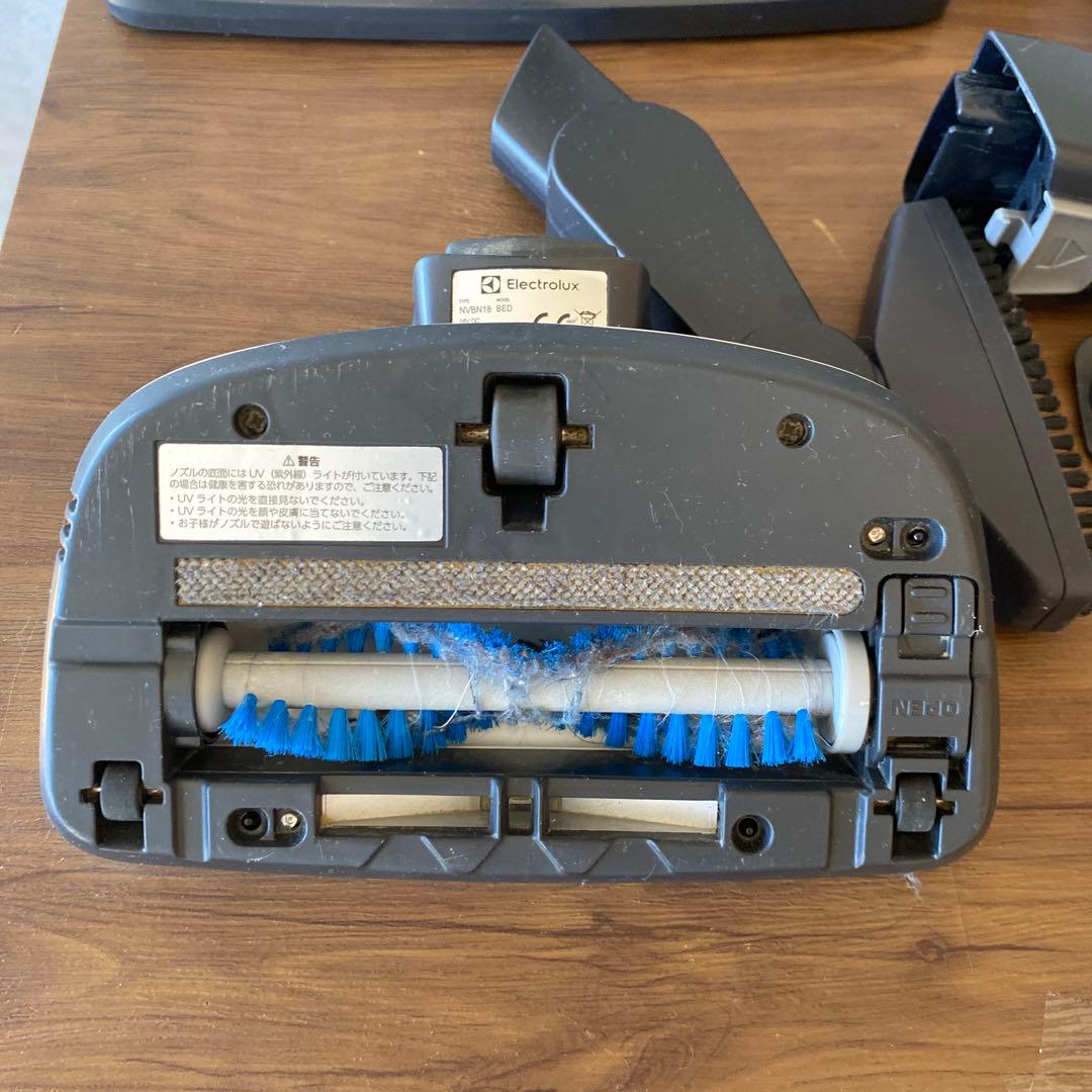 エレクトロラックス コードレス掃除機 サテンホワイト ZB3425BL