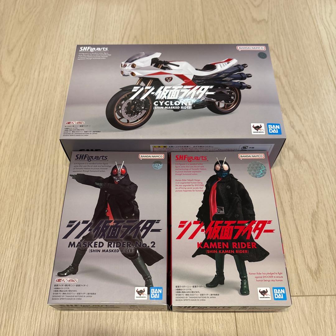 shフィギュアーツ　シン仮面ライダー